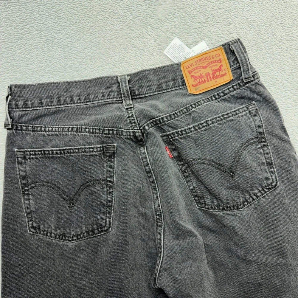 Levi's 501 Jeans Mens 29 Gray Original Fit Straight Leg Button Fly Raw Hem Denim